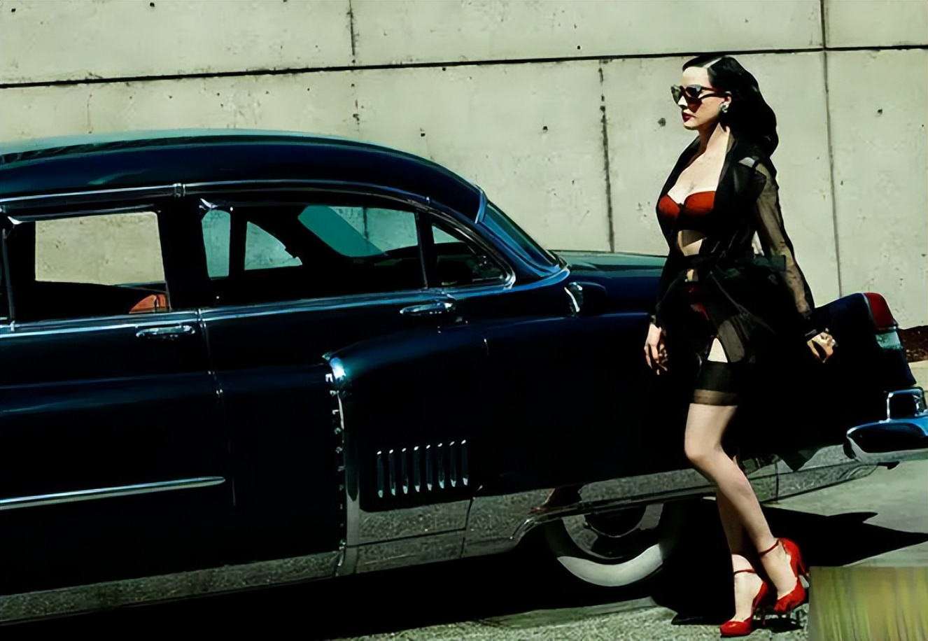 已经过世全球最贵的舞娘,全球最贵舞娘排名