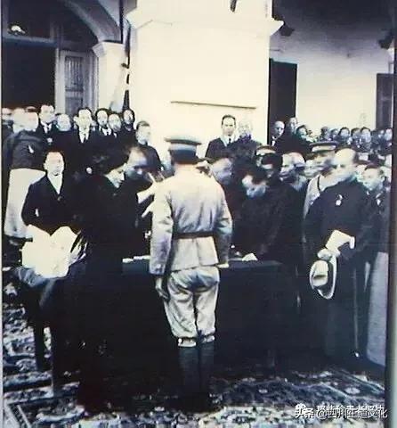 老照片纪念宋庆龄诞辰129周年