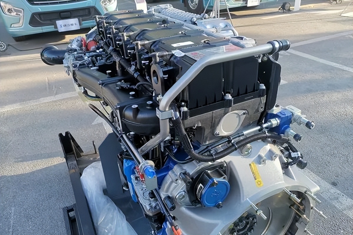 陕汽德龙x6000lng手动速比,陕汽德龙x6000lng燃气车