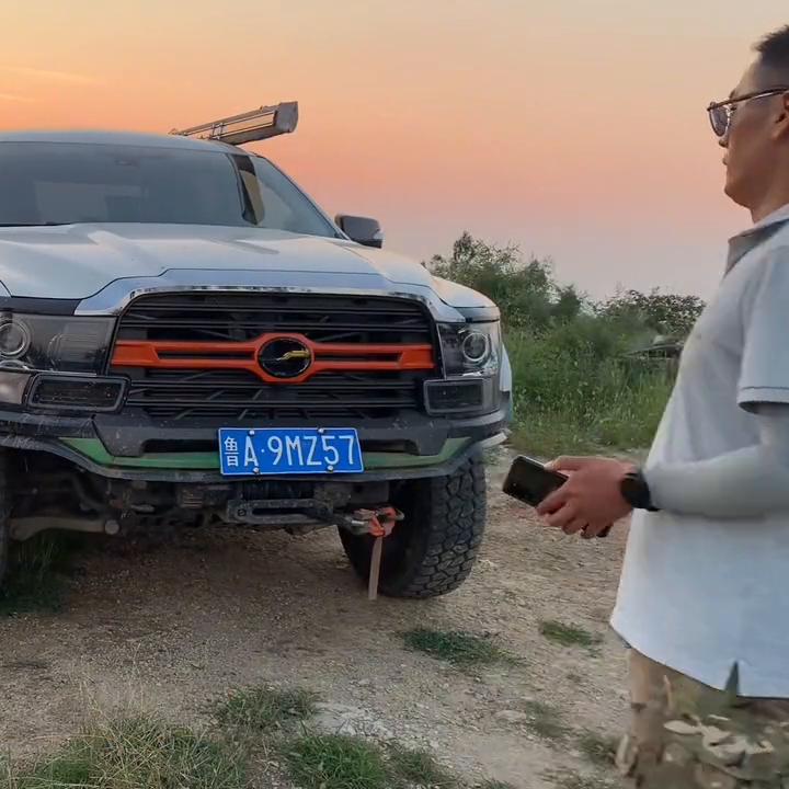 中兴皮卡1949柴油版越野视频,中兴1949越野皮卡