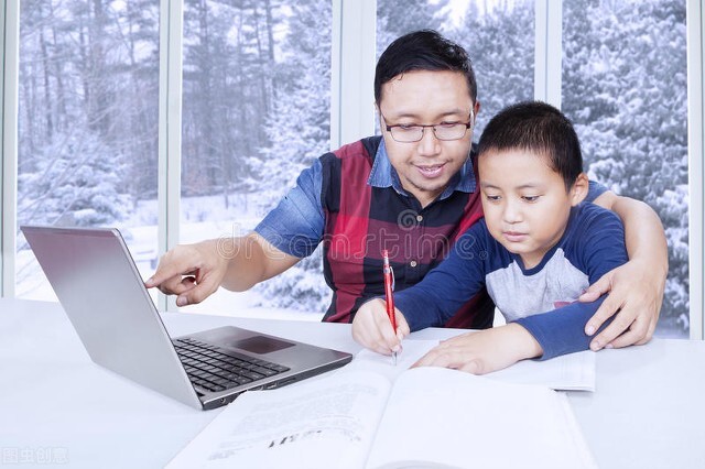 合格父亲的十个标准你占了几个,优秀父亲的六个特征