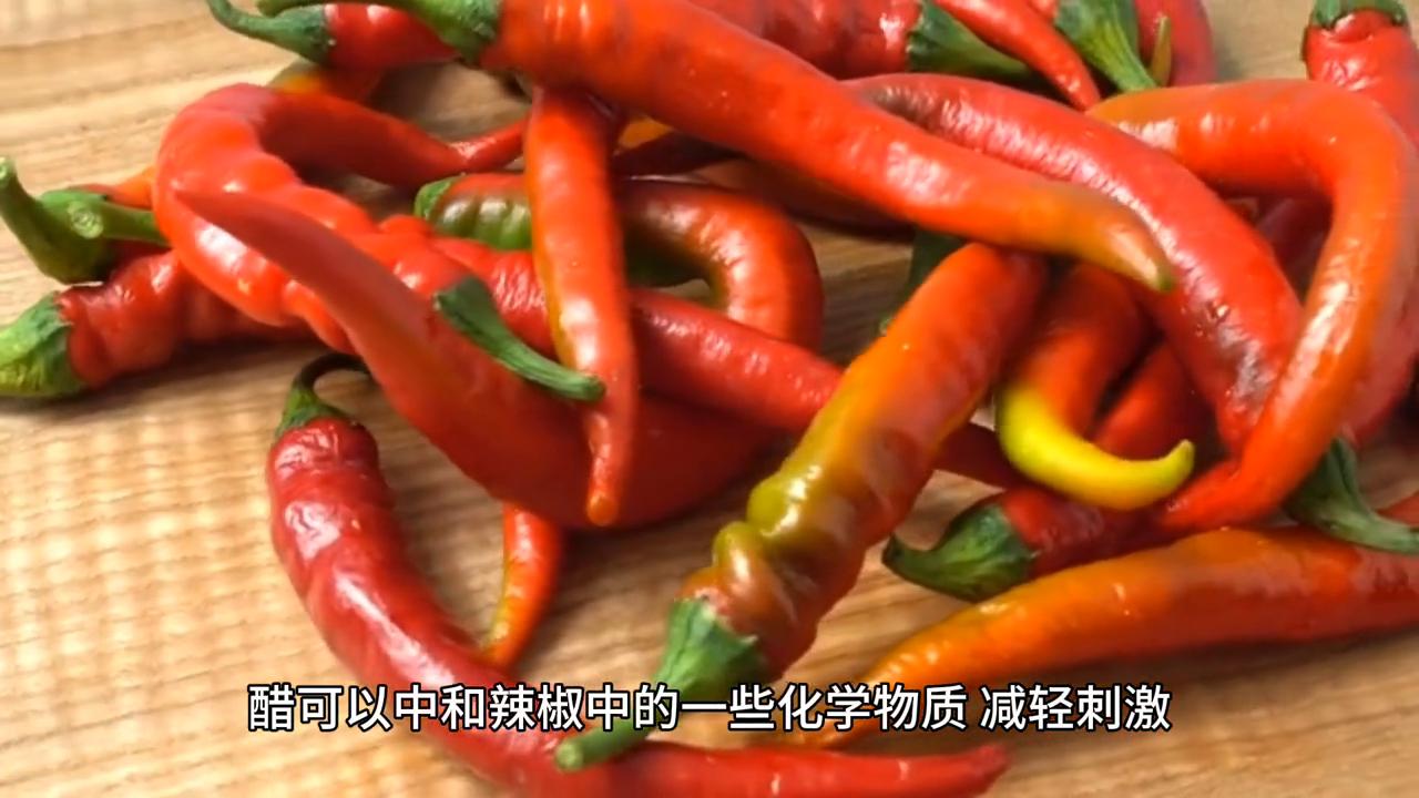 手摸过辣椒好辣怎么缓解,肚子被辣椒辣疼的缓解方法