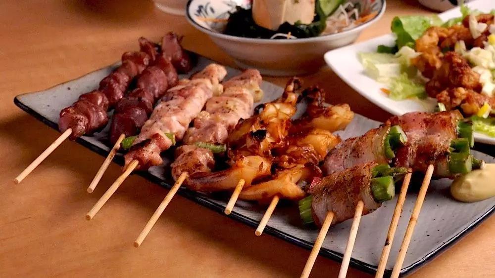 日本的居酒屋都喝什么酒,日本的居酒屋食物特别少