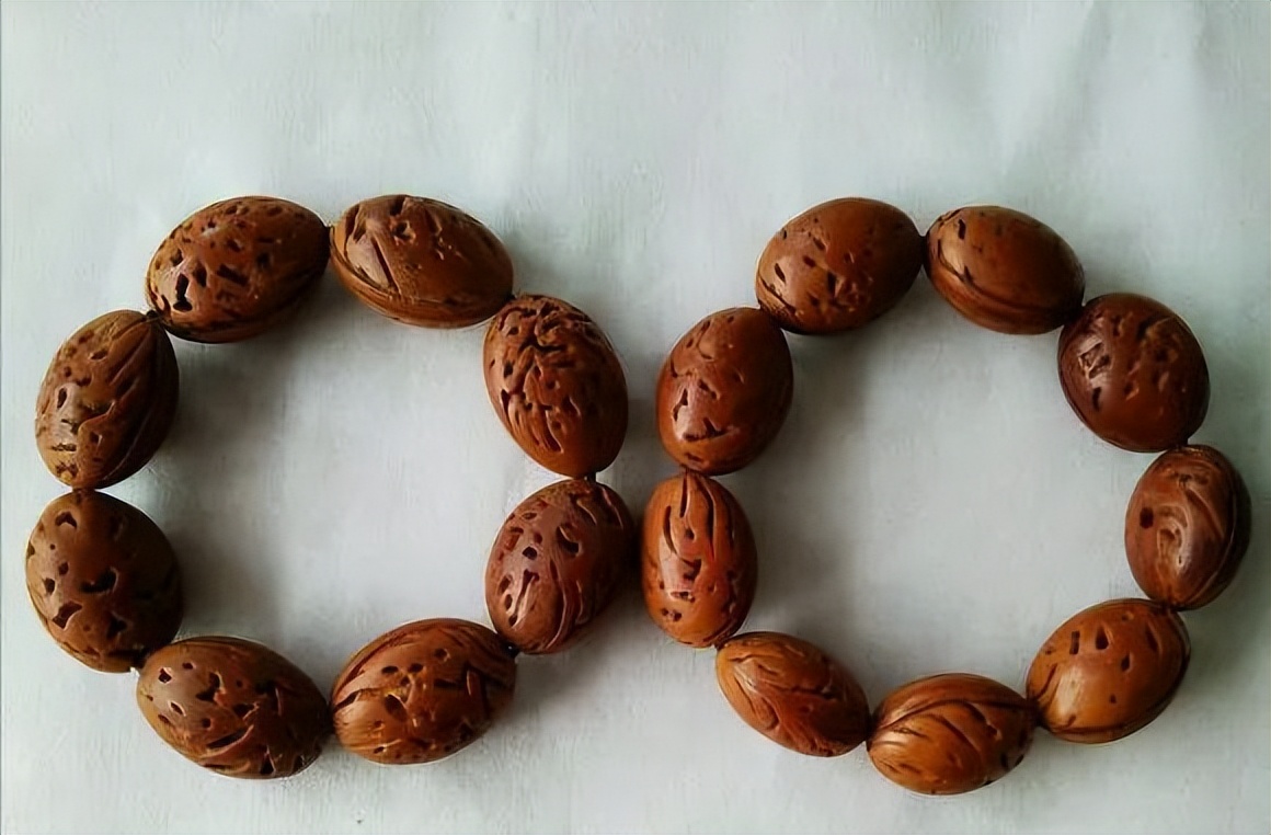 这届玩友已经“废”了，自制文玩之路越走越远，臭哄哄也能玩？