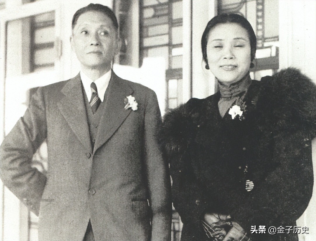 日本女护士嫁中国将军64年，生下歌唱家女儿，女婿更是家喻户晓