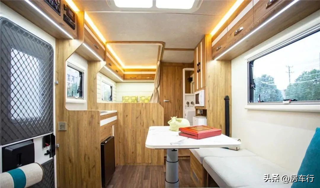 2022款五十铃轻卡房车,价格低大空间六座有哪款轻卡房车