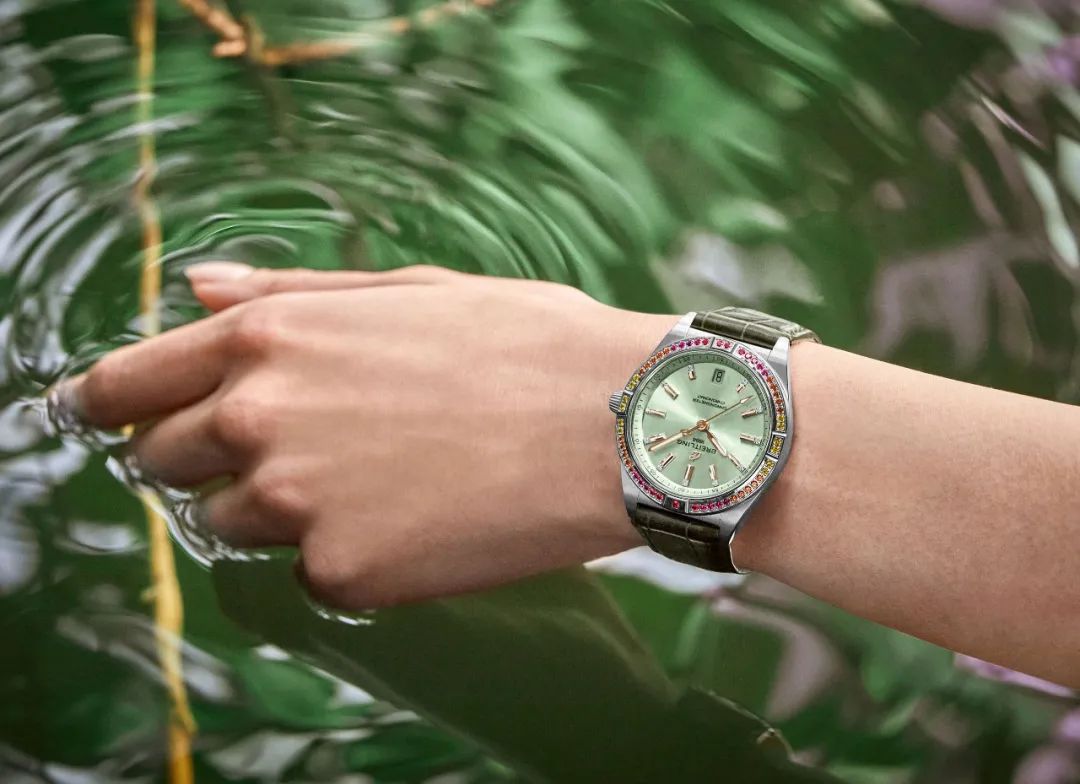 6万左右的表女款,百年灵最新款女表