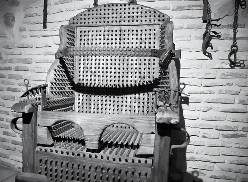 史上最可怕的3种酷刑,最可怕的12种酷刑