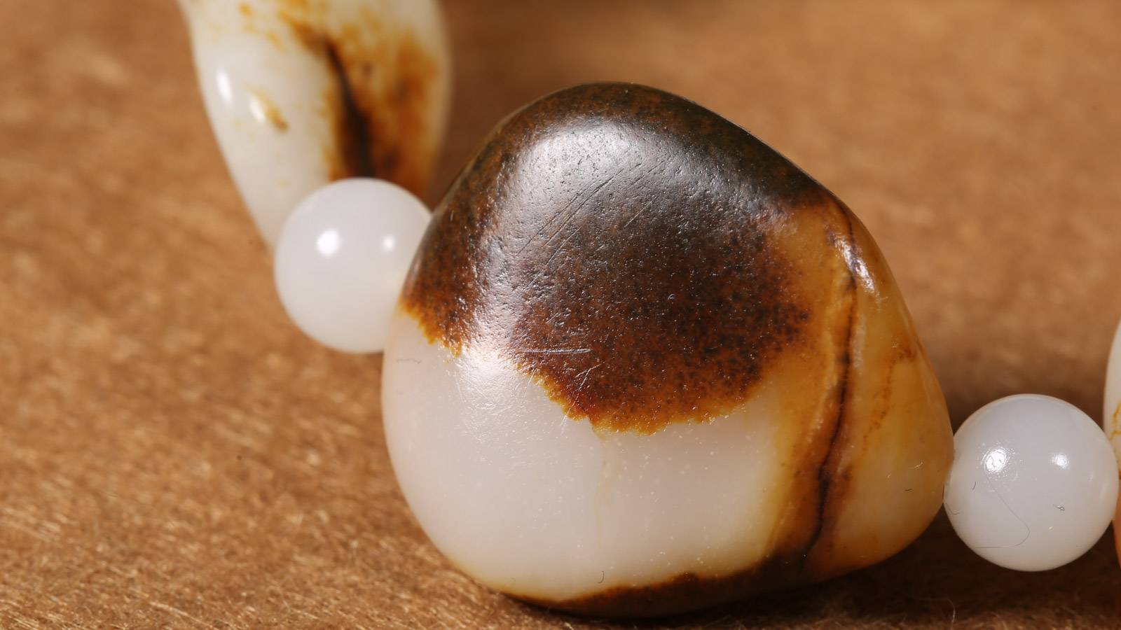 结缘赏丨玉有灵，凝尽人生浮沉