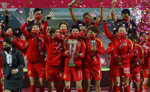 中国女足300字随笔,女足一般月收入多少