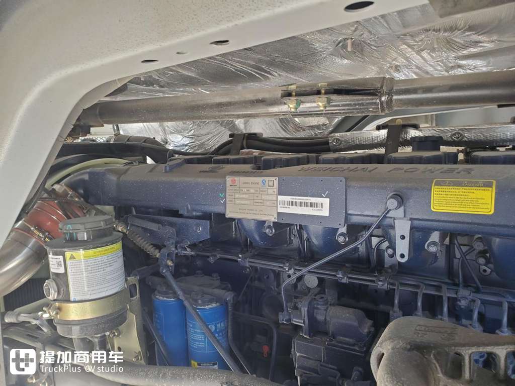 陕汽后八轮载货车,陕汽德龙后八轮挂车