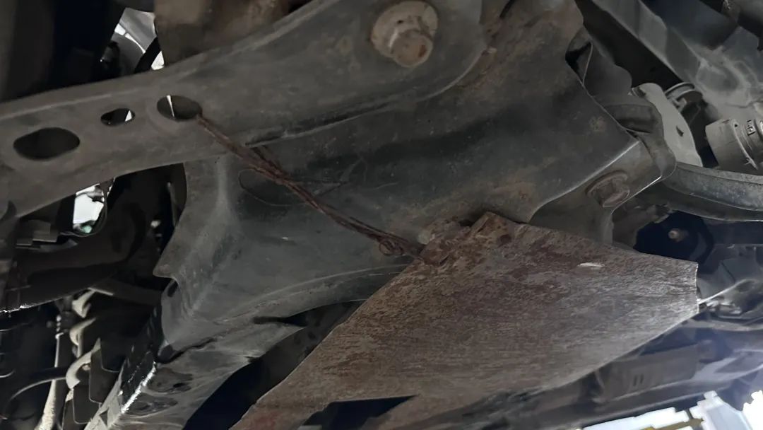 6代本田雅阁翻新改造全过程,本田六代雅阁老车翻新过程