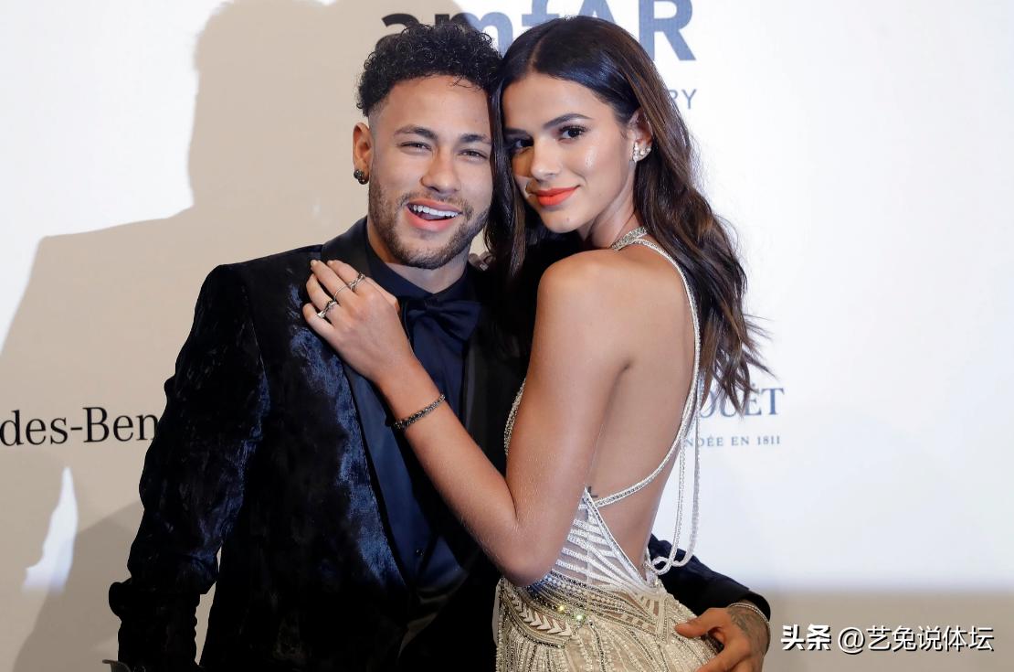 梅西体坛历史第一人超过乔丹,史上十大伟大运动员梅西