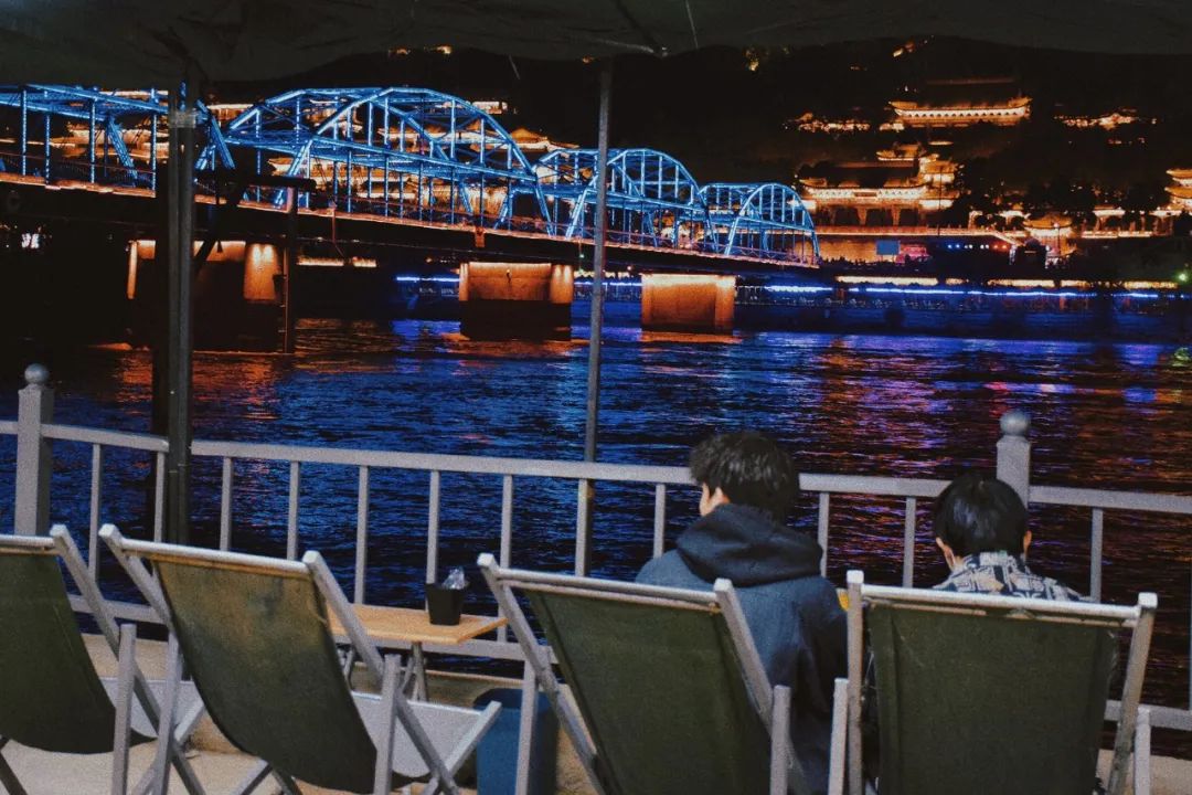 国内最chill的城市，我想投它一票