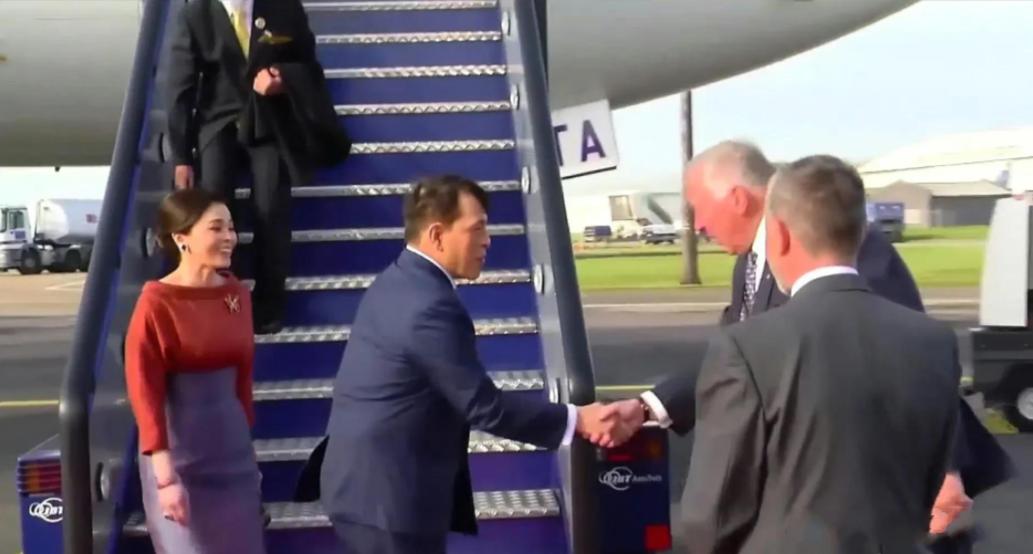 泰国王后穿运动装,泰国王后穿便装