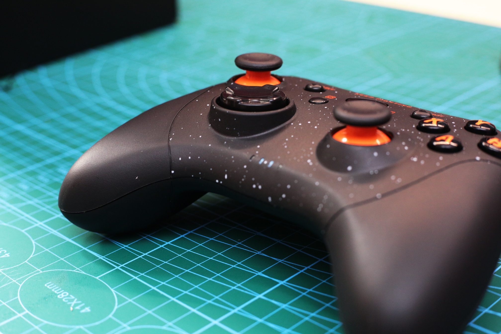 达尔优h101xbox有线手柄,达尔优h101手柄支持的游戏