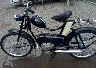 为什么都喜欢本田cg125老款摩托车,经典情怀cg125本田摩托车