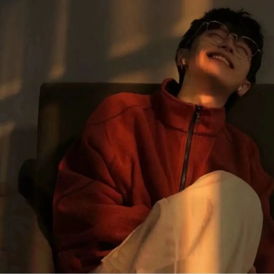 背景图氛围感高级感男,绝美氛围感大海背景图