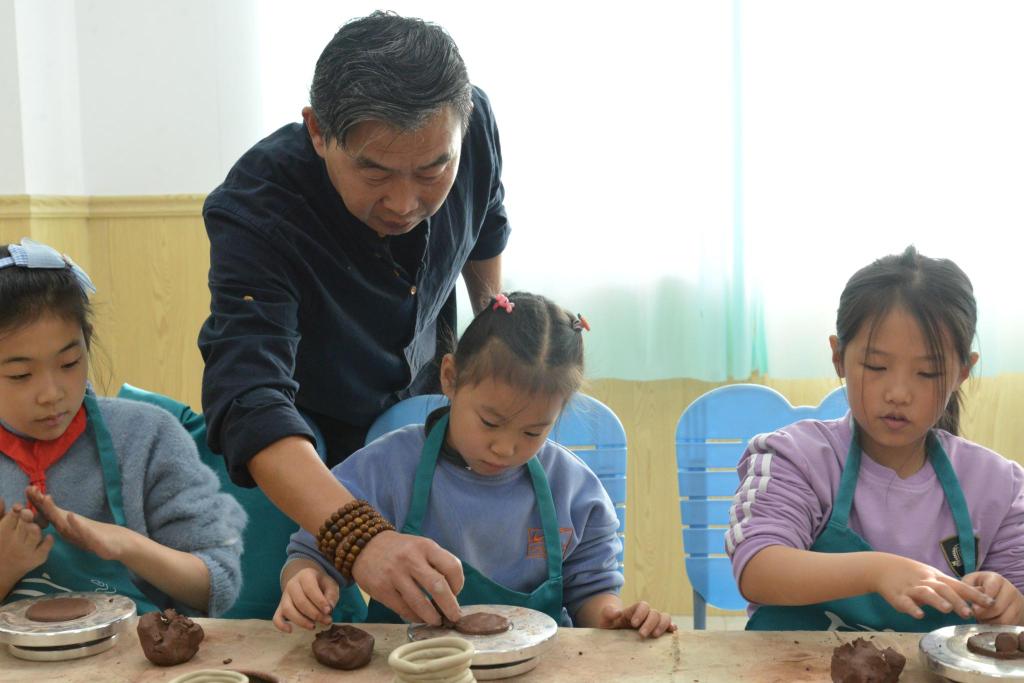 青岛博雅中学小初部,博雅学校小初部
