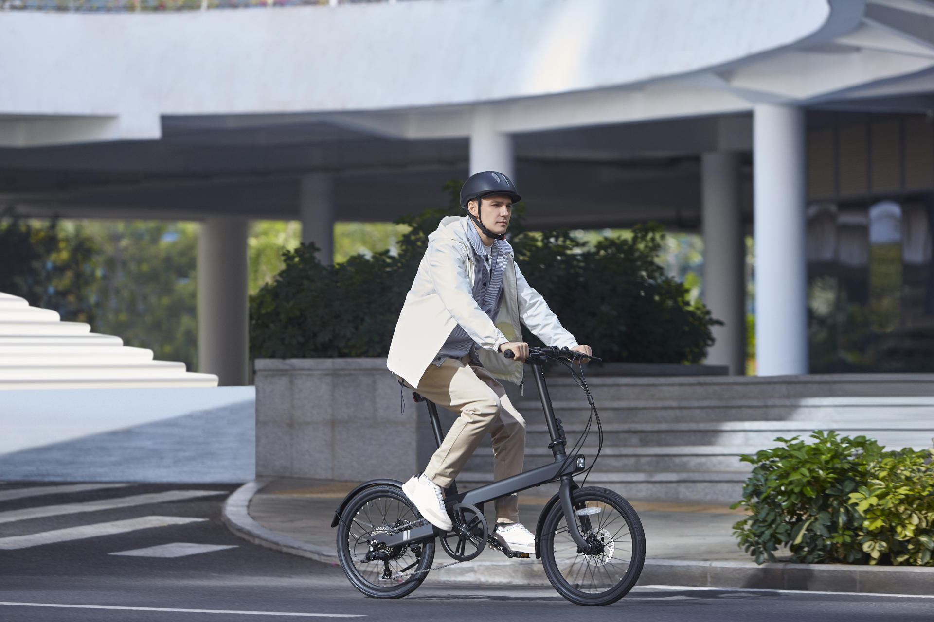 高档次高颜值的智能助力车,颜值超高的电动助力车
