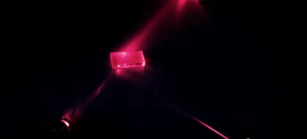 光的折射规律及发现历程,探究光的折射规律讲解