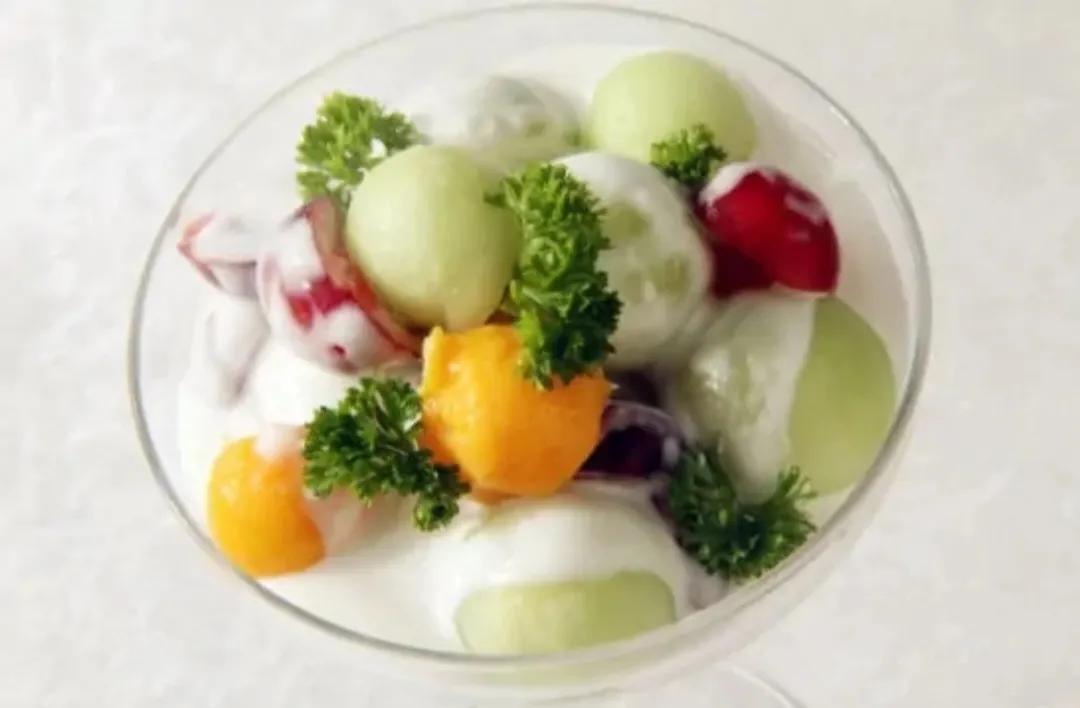 垂涎欲滴的瓜世界：瓜田李下说吃瓜，一片冰心香满园