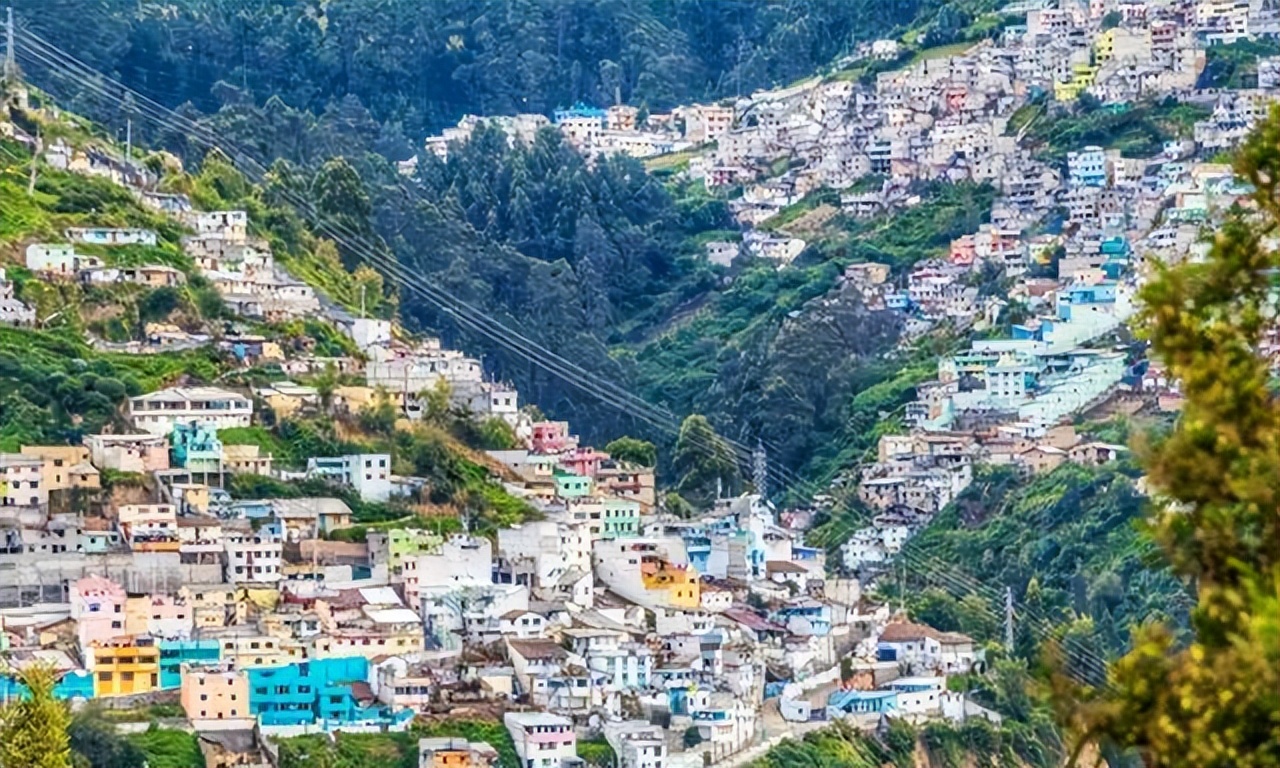 厄瓜多尔的血泪史,了解厄瓜多尔视频