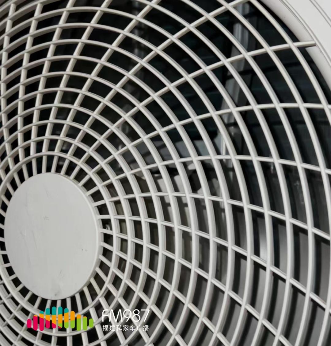 修空调被人忽悠一千,福州一业主修空调