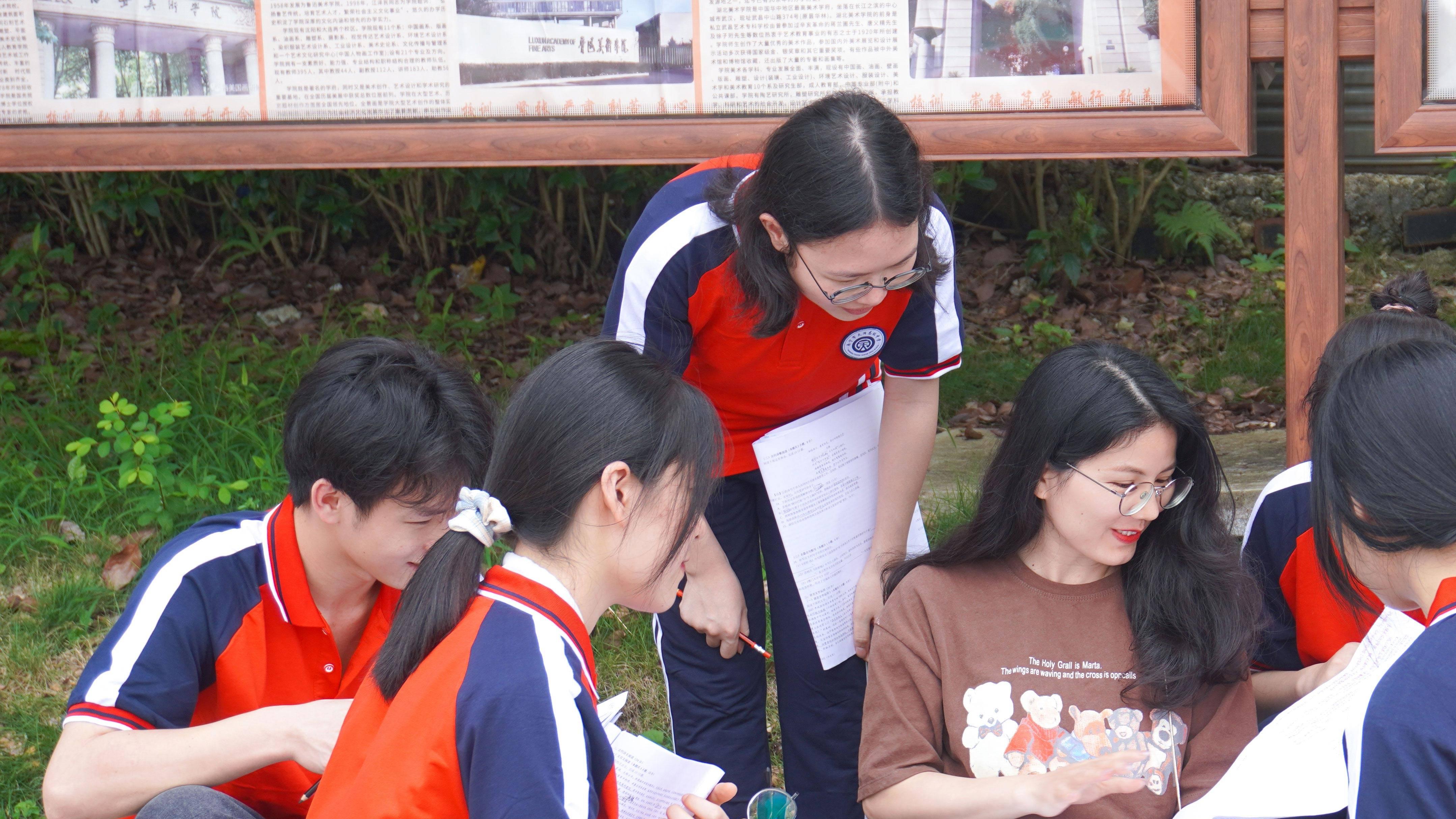 择校指南如何选择中职学校,择校生如何选择高中