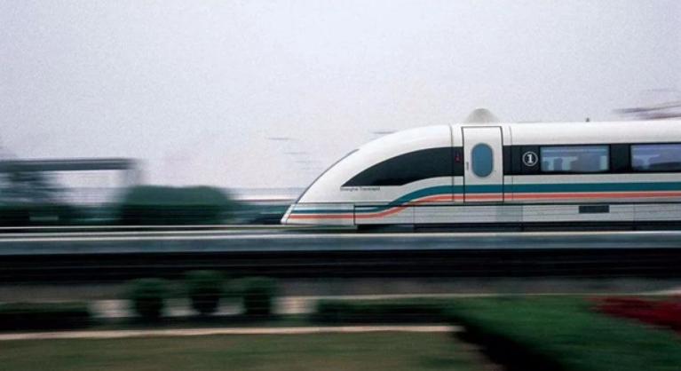 磁悬浮列车是怎么修建的,磁悬浮火车是如何实现高速运行的