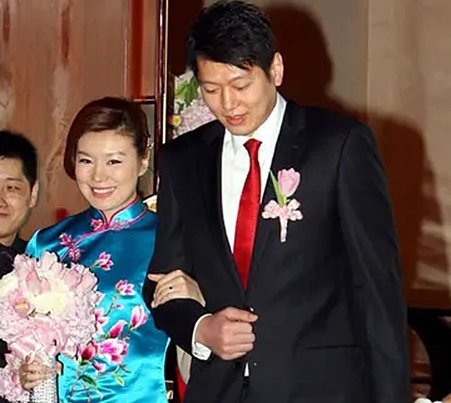 莫科周雅菲照顾王凡父母,八一女篮王凡死因详细