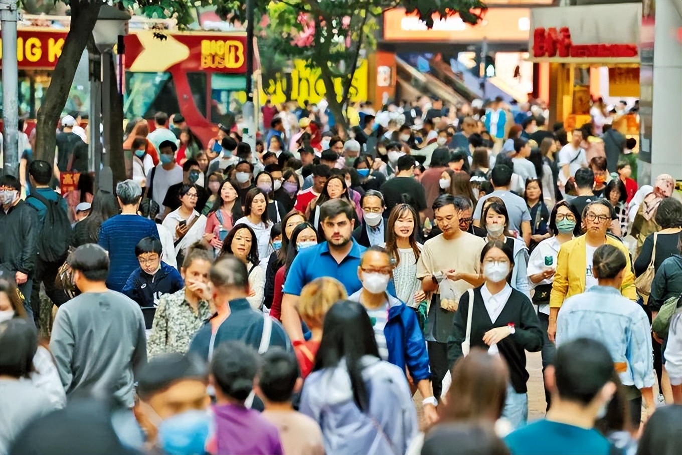 目前去香港工作值得吗,如何通过大湾区政策去香港工作