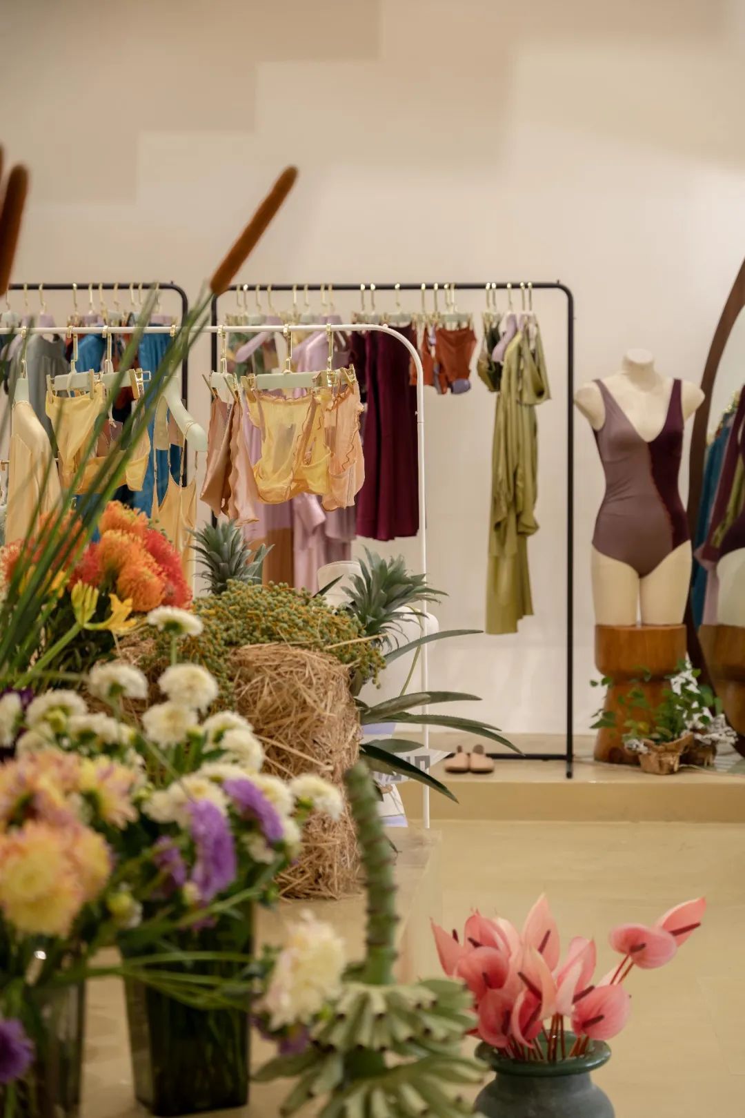 设计灵感丨高温+疫情，这18家“倒霉”的成都新店有什么看头？