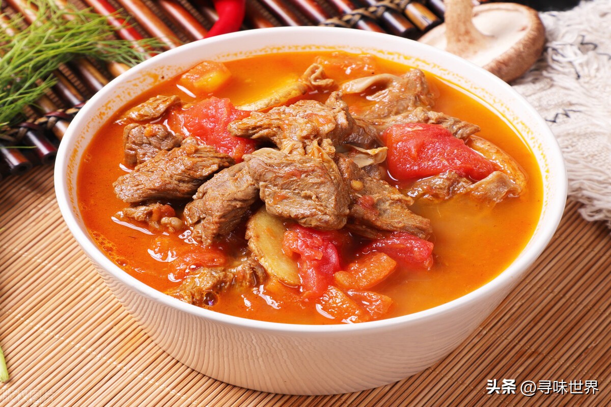 除夕年夜饭吉祥菜谱,2020年夜饭吉祥菜谱