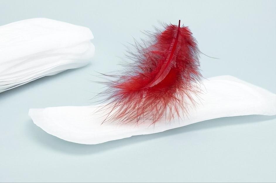 身体出现5种暗示癌症找上门,身体出现什么信号说明体内有癌