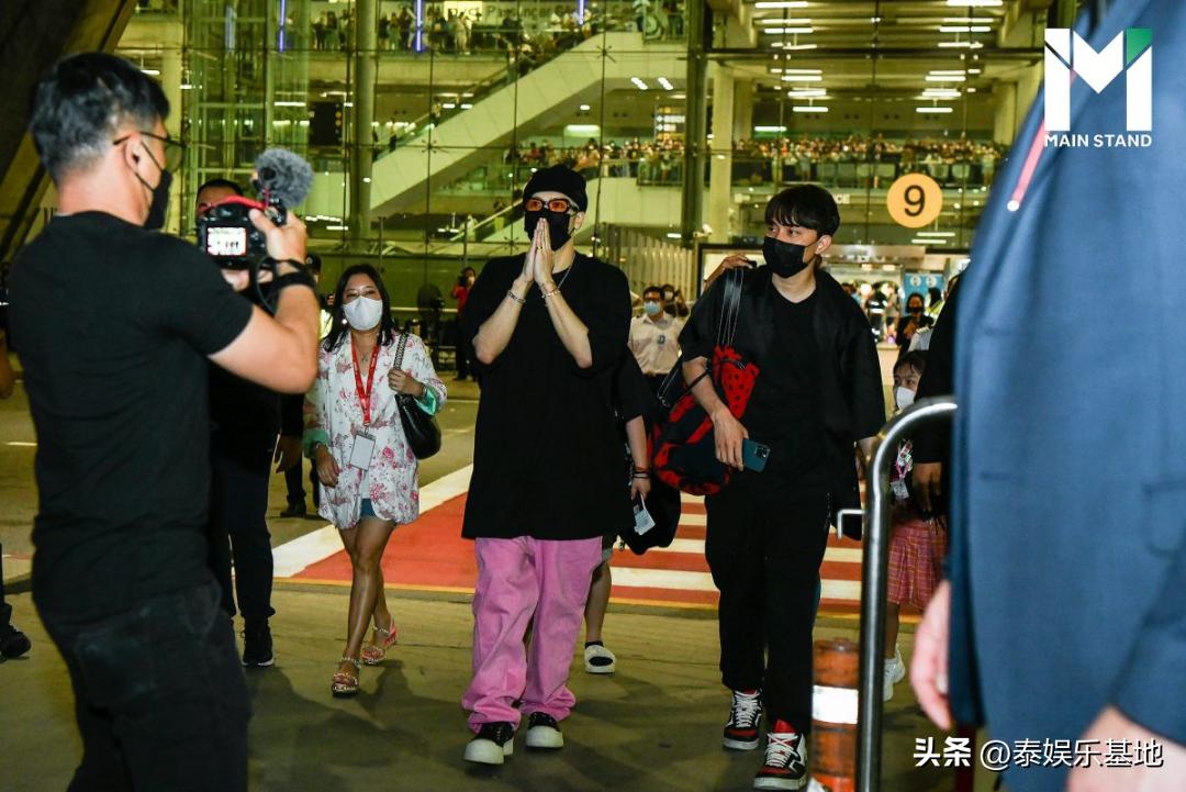 他泰追星人偶遇明星，去这里就对了