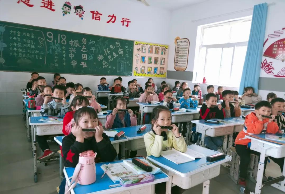 阜南八小足球赛,八小庆祝六一活动