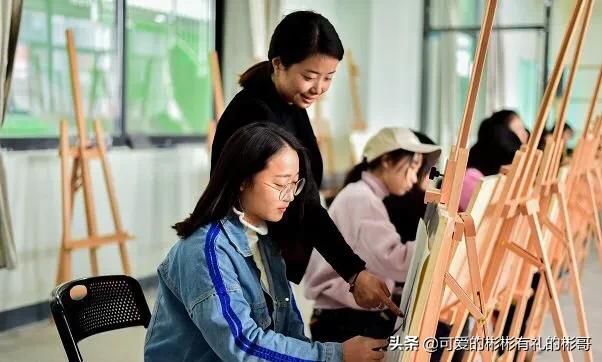 美术生本科环境设计专业就业前景,环境艺术设计专业就业前景和工资