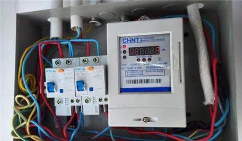 交流电直流电有什么区别符号,直流电和交流电充电桩的区别