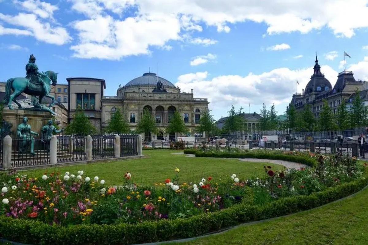 格陵兰岛是怎样被丹麦拿下的,丹麦美国格陵兰岛