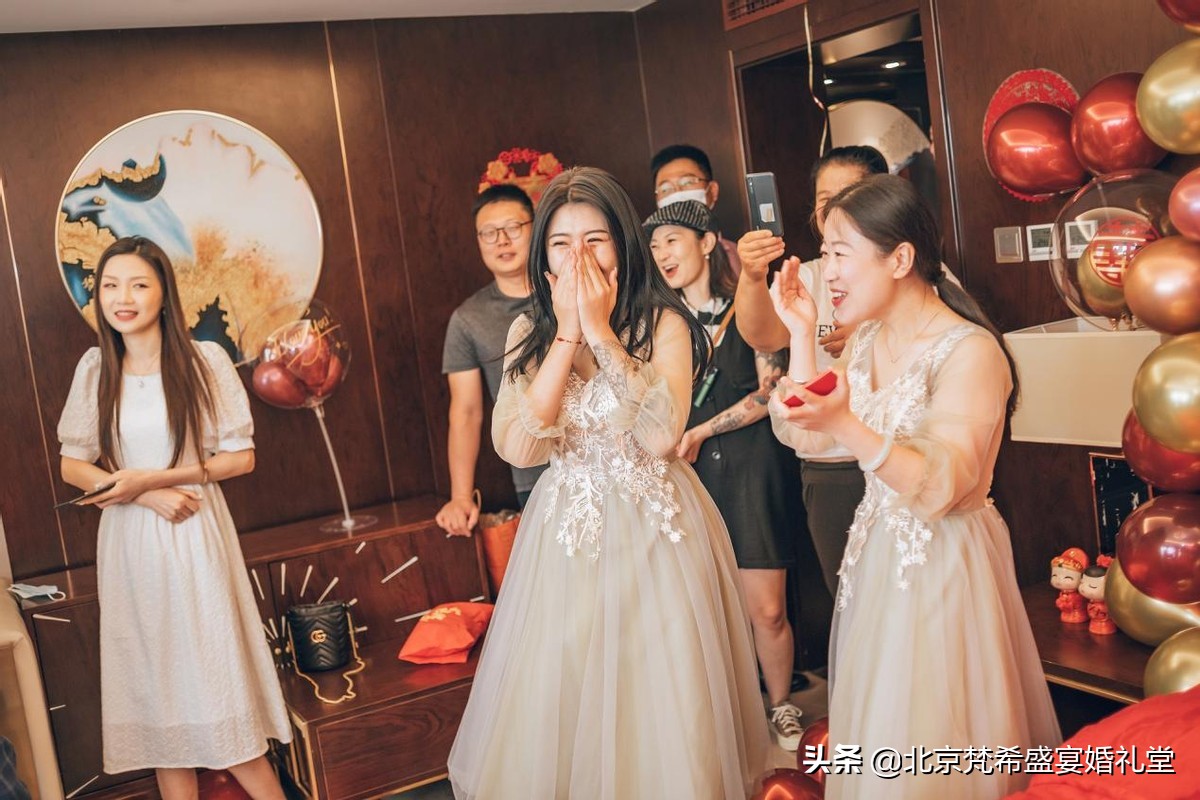 备婚全攻略婚礼伴郎简短精辟祝词,婚礼伴郎伴娘致辞简短