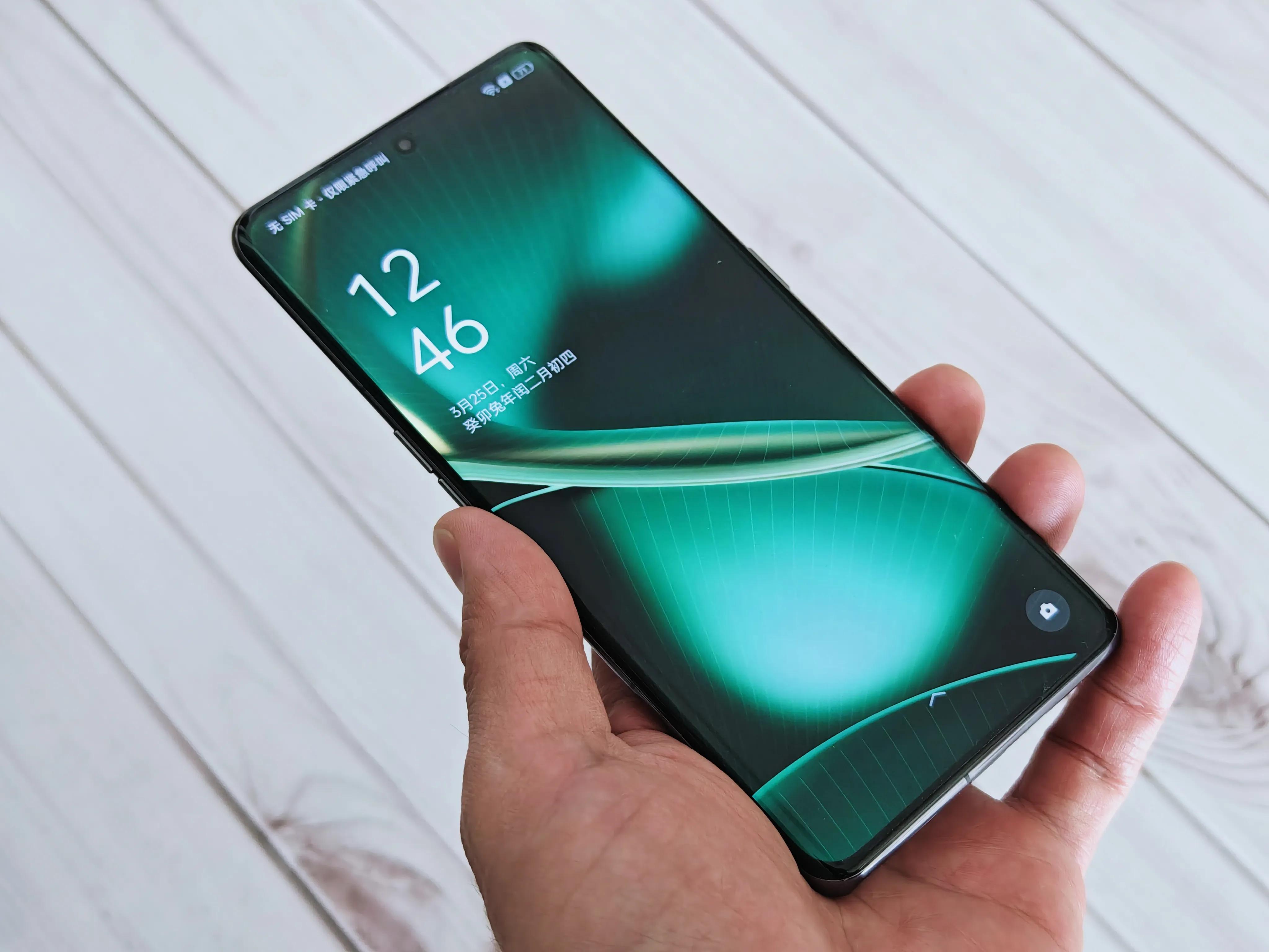 2023年下半年各大旗舰手机优缺点,2023年旗舰手机大比拼哪家最强