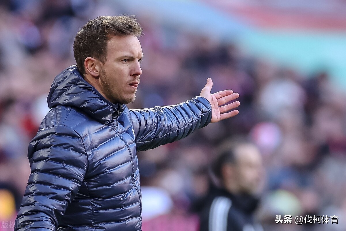 莱万波兰神锋壁纸,波兰神锋莱万比赛