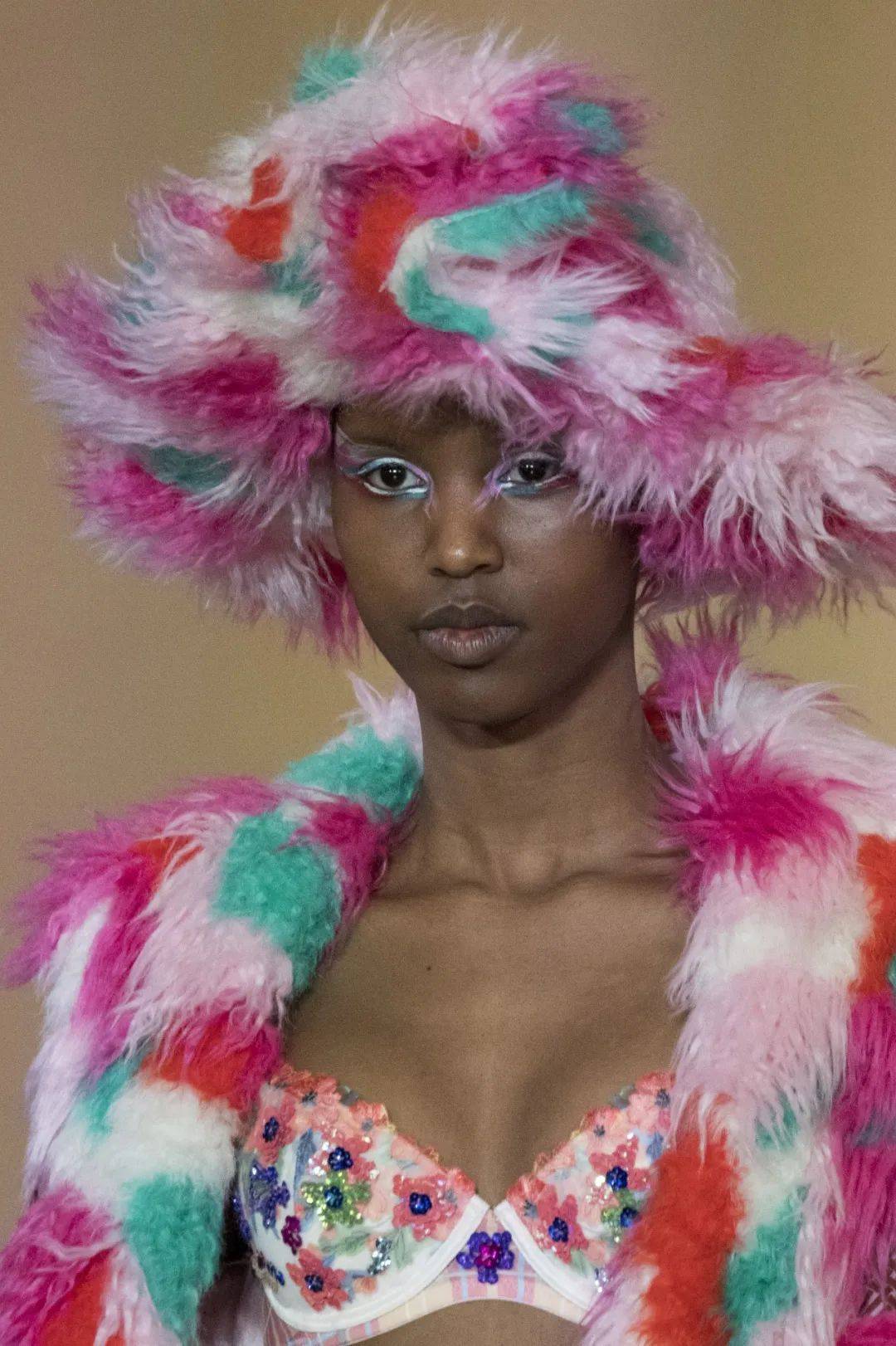 2022春夏伦敦时装周流行趋势,cmf最新活动