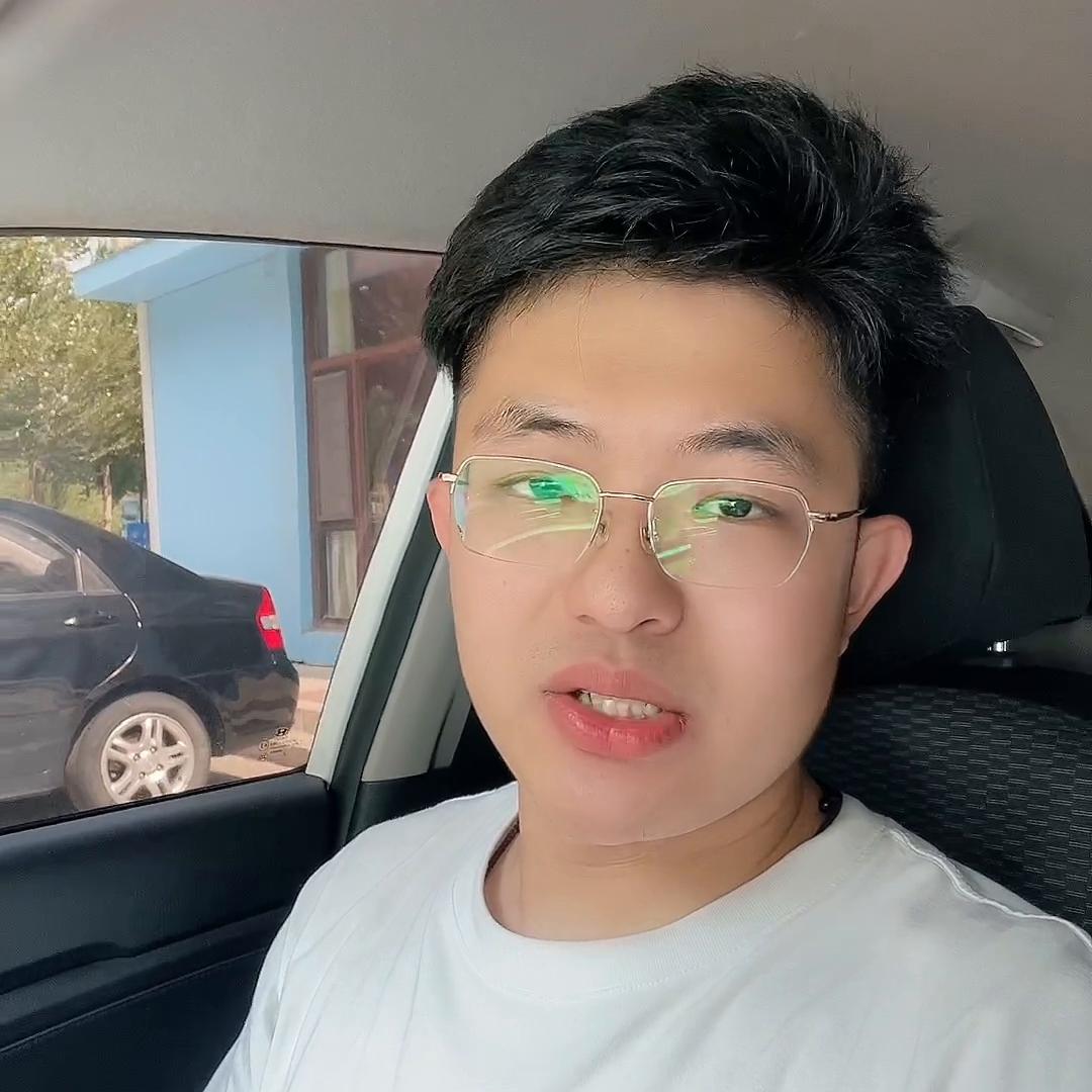 想买个代步车推荐,想买个十多万代步车推荐