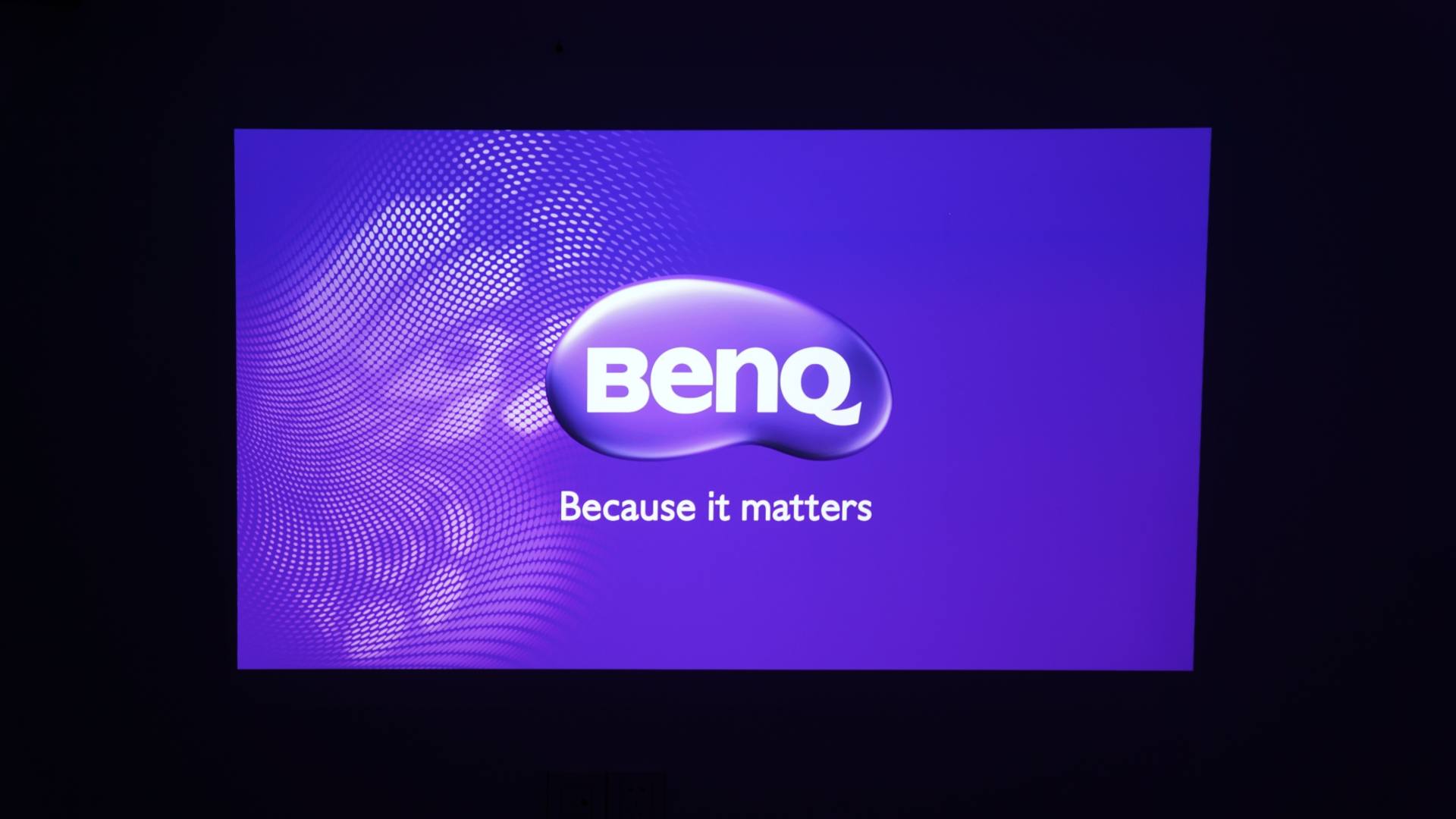 明基mh560投影仪评测,明基mw560投影仪使用教程