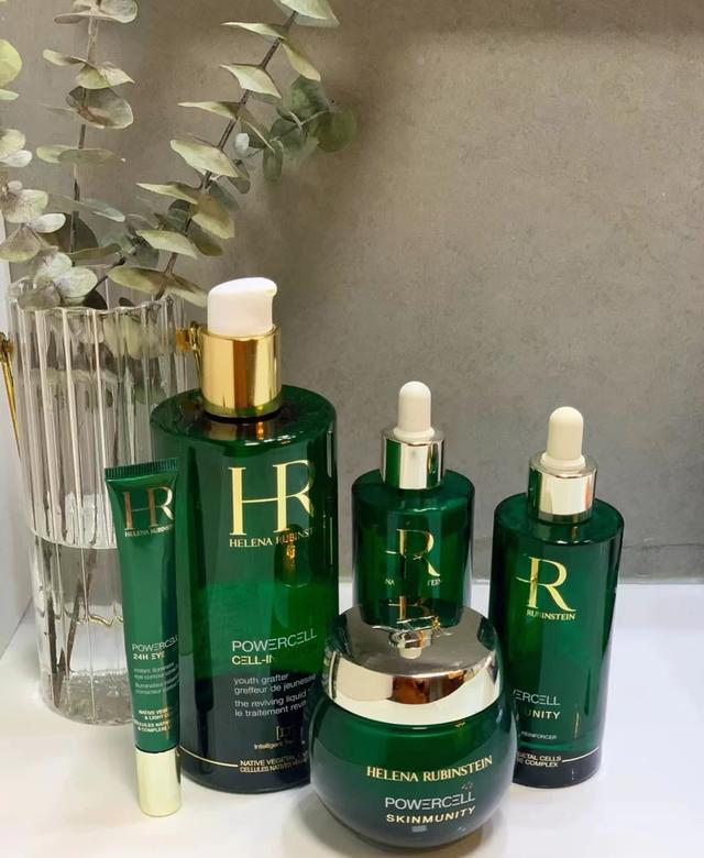 赫莲娜往年价格对比,赫莲娜为何在官方卖那么贵