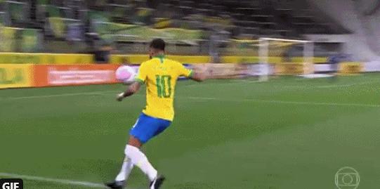 艺术足球vs实用足球,艺术足球的最高境界