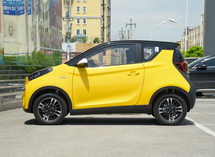 宝骏kiwi和奇瑞小蚂蚁哪个好,奇瑞小蚂蚁和宝骏kiwi的尺寸对比