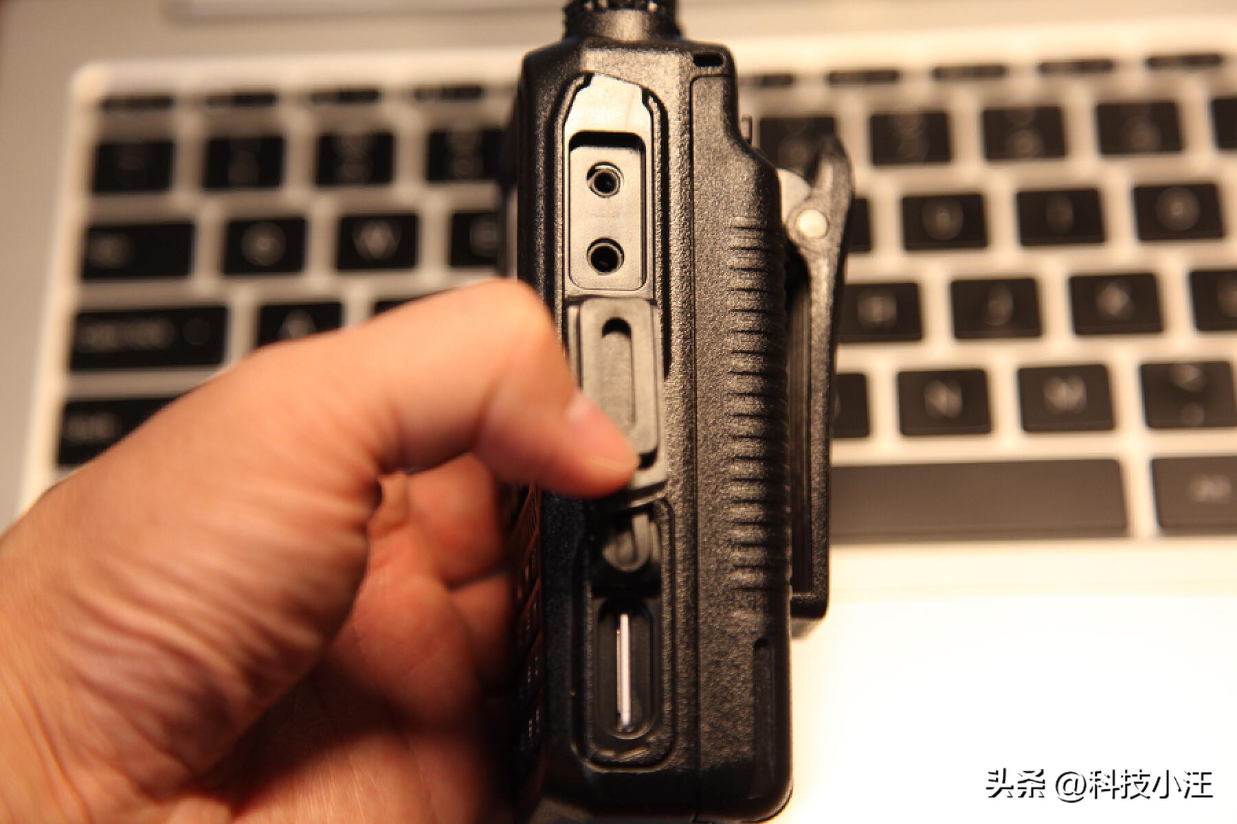 不需要证的对讲机,欧讯wv50对讲机直播